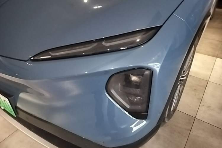 Used Nio ES7 2022 75 kWh Left Front Headlight
