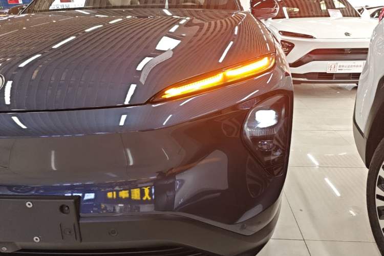 Used Nio ES7 2022 100kWh First Edition Left Front Headlight
