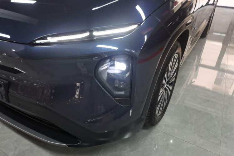Used Nio ES7 2022 100 kWh Left Front Headlight