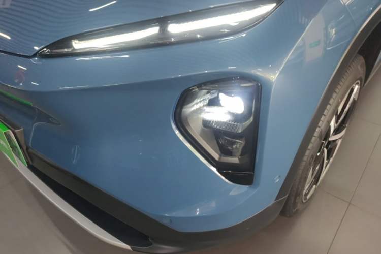 Used Nio ES7 2022 75 kWh Left Front Headlight