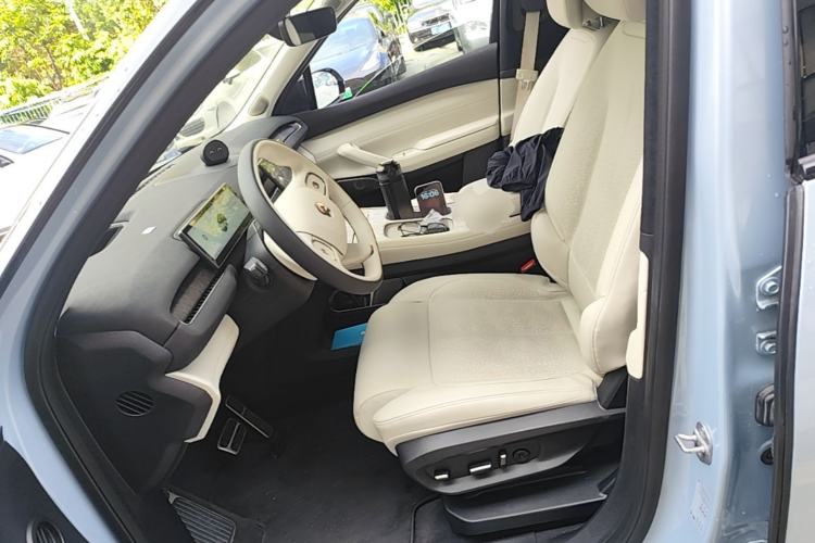 Used Nio ES7 2022 100 kWh Left Front Seat