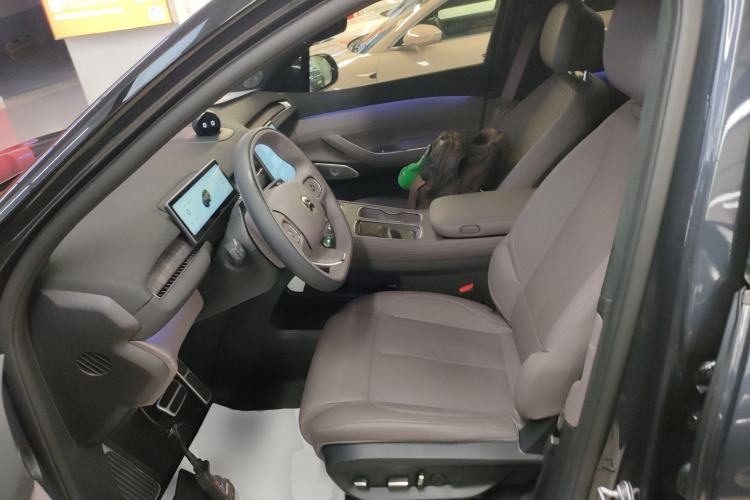 Used Nio ES7 2022 75 kWh Left Front Seat