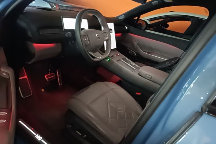 Used Nio ES7 2022 100 kWh Left Front Seat