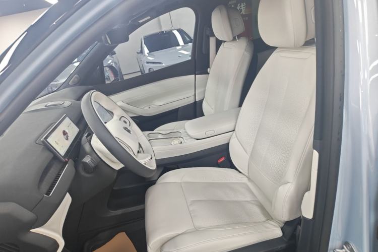 Used Nio ES7 2022 75 kWh Left Front Seat