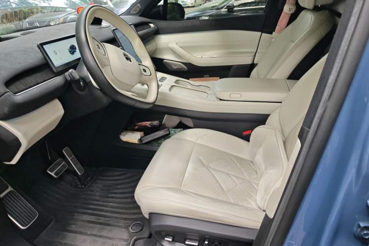 Used Nio ES7 2022 100kWh First Edition Left Front Seat