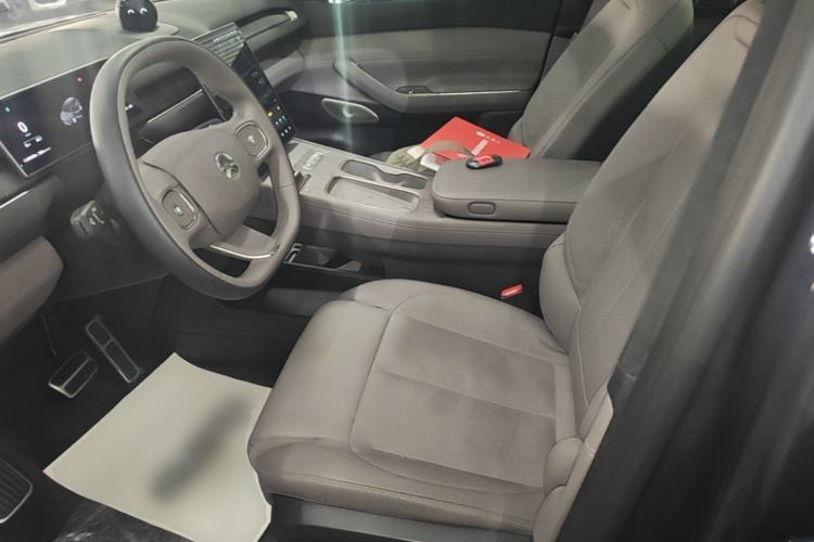 Used Nio ES7 2022 75 kWh Left Front Seat
