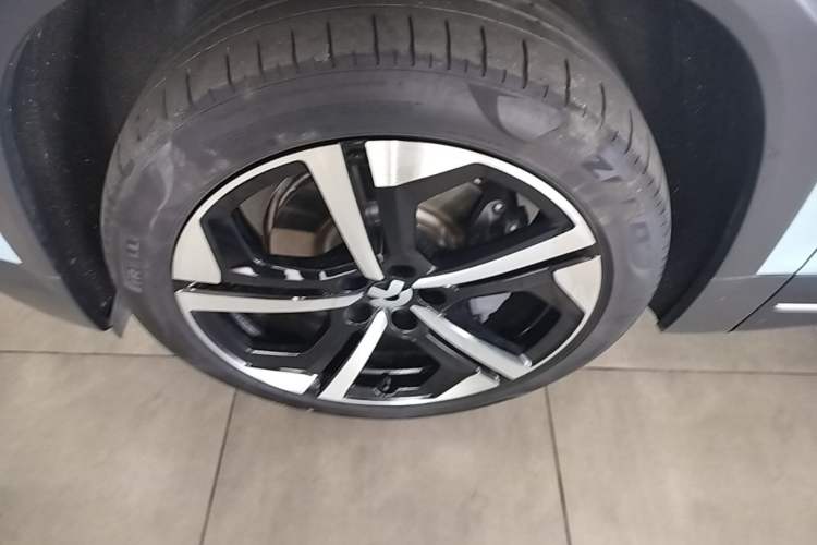 Used Nio ES7 2022 100kWh First Edition Left Front Wheel Hub