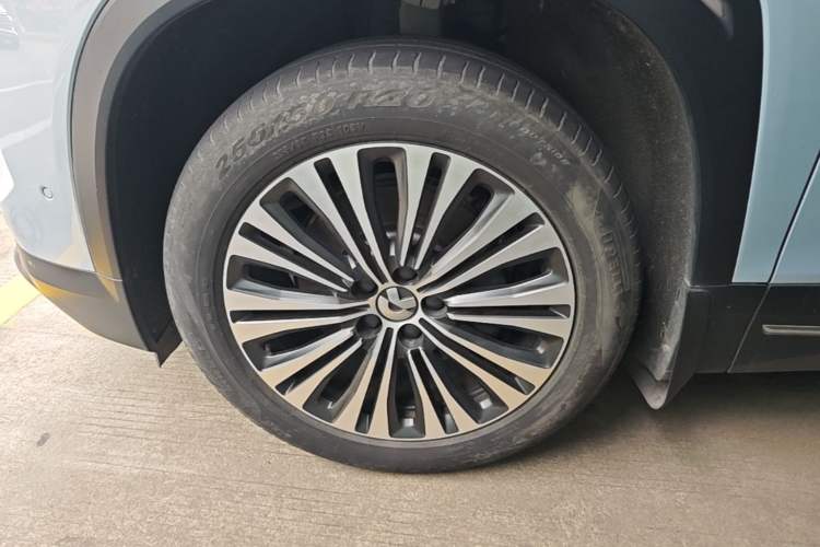 Used Nio ES7 2022 75 kWh Left Front Wheel Hub