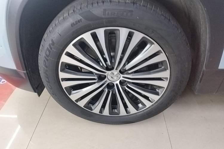 Used Nio ES7 2022 75 kWh Left Front Wheel Hub