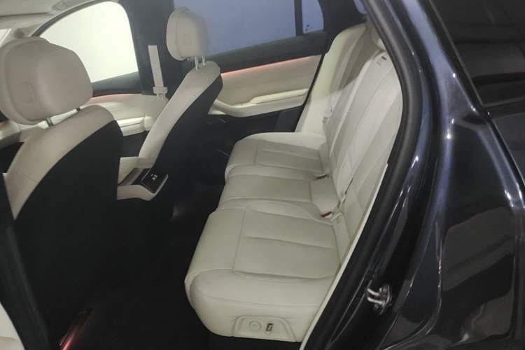 Used Nio ES7 2022 75 kWh Left Rear Seat