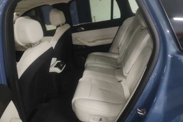 Used Nio ES7 2022 100kWh First Edition Left Rear Seat