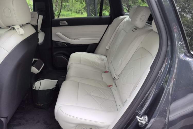 Used Nio ES7 2022 100kWh First Edition Left Rear Seat
