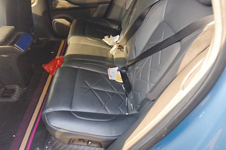 Used Nio ES7 2022 75 kWh Left Rear Seat