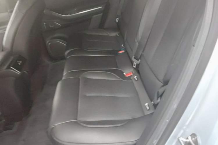 Used Nio ES7 2022 75 kWh Left Rear Seat
