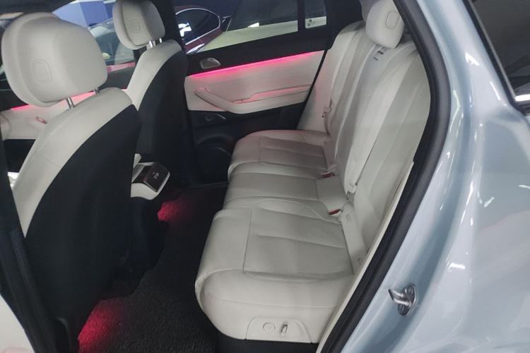 Used Nio ES7 2022 75 kWh Left Rear Seat