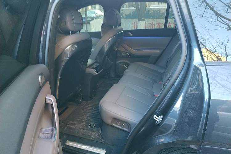 Used Nio ES7 2022 75 kWh Left Rear Seat