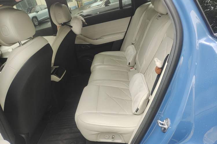Used Nio ES7 2022 100kWh First Edition Left Rear Seat