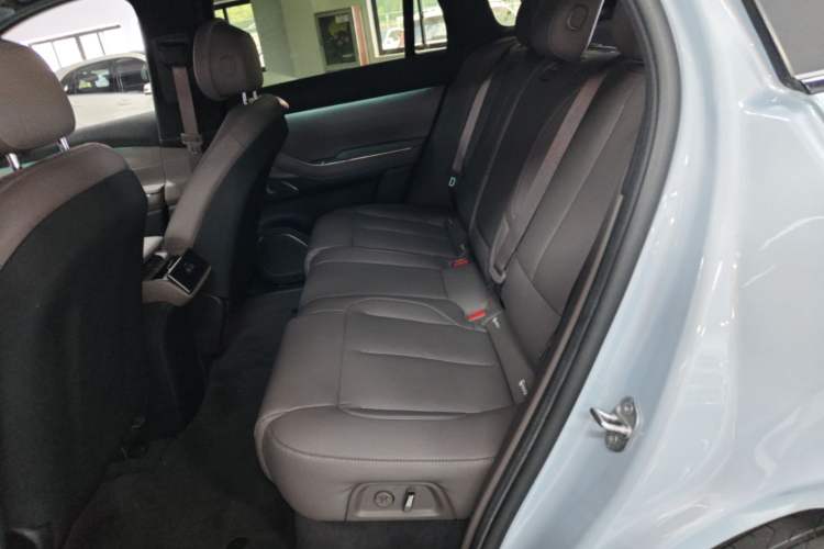 Used Nio ES7 2022 75 kWh Left Rear Seat