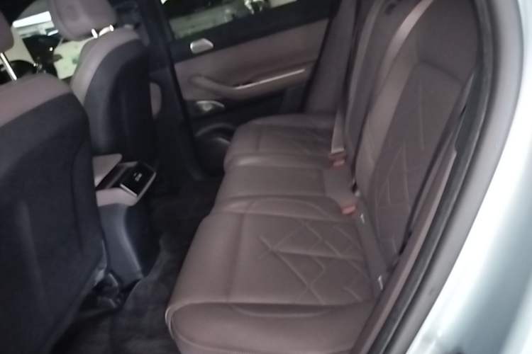 Used Nio ES7 2022 100kWh First Edition Left Rear Seat