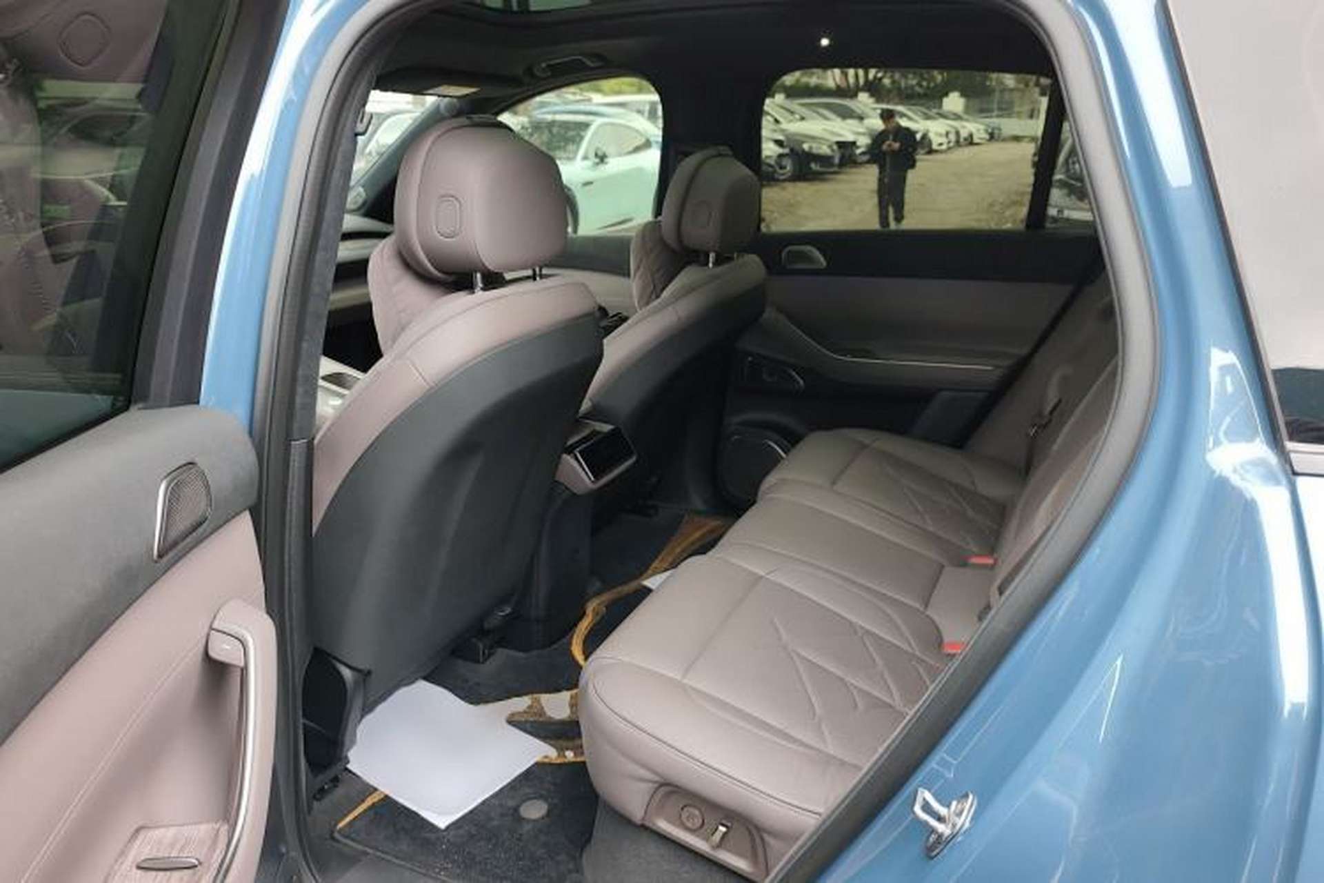 Used Nio ES7 2022 100kWh First Edition Left Rear Seat