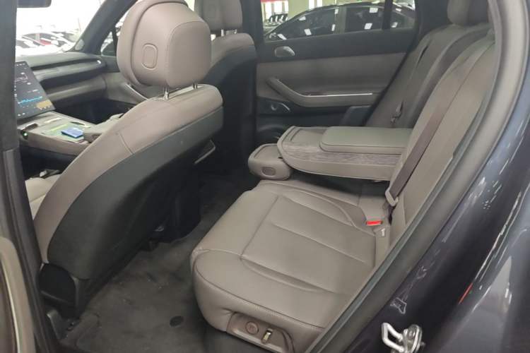 Used Nio ES7 2022 75 kWh Left Rear Seat