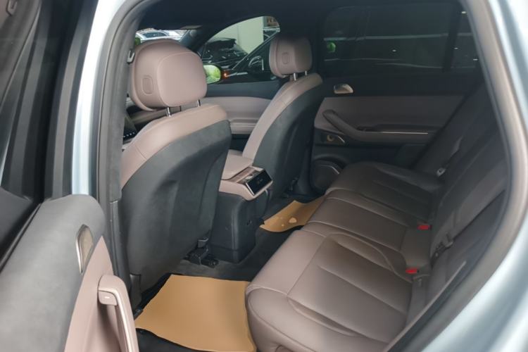Used Nio ES7 2022 75 kWh Left Rear Seat