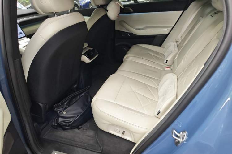 Used Nio ES7 2022 100kWh First Edition Left Rear Seat