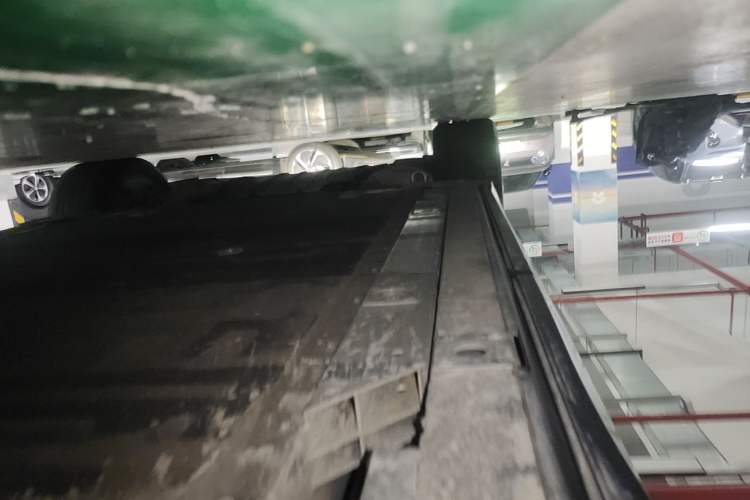 Used Nio ES7 2022 75 kWh Left Side Sill