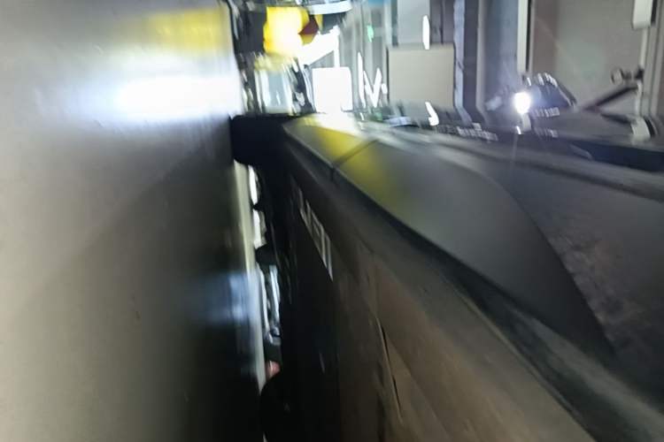 Used Nio ES7 2022 100 kWh Left Side Sill