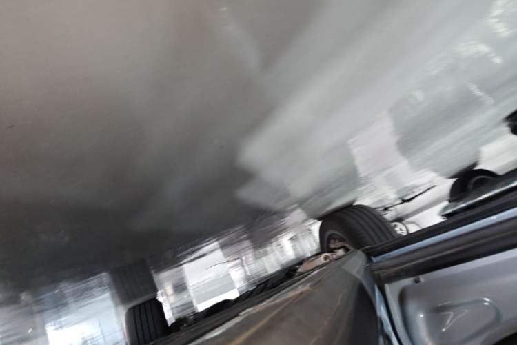 Used Nio ES7 2022 75 kWh Left Side Sill