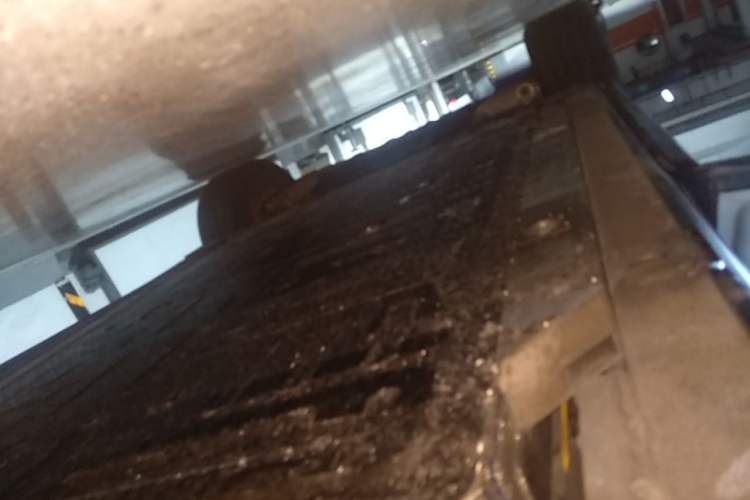 Used Nio ES7 2022 75 kWh Left Side Sill