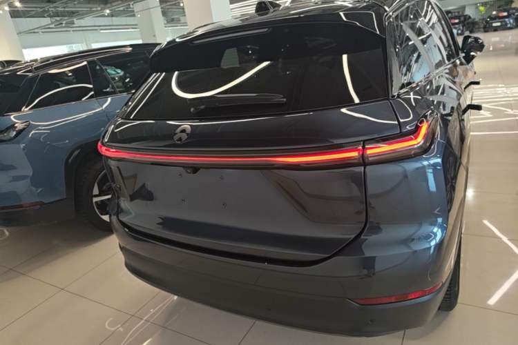 Used Nio ES7 2022 75 kWh Rear