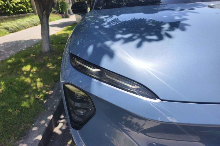 Used Nio ES7 2022 100kWh First Edition Right Front Headlight