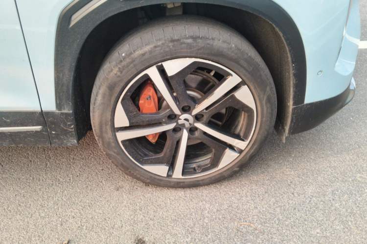 Used Nio ES7 2022 100kWh First Edition Right Front Wheel Hub