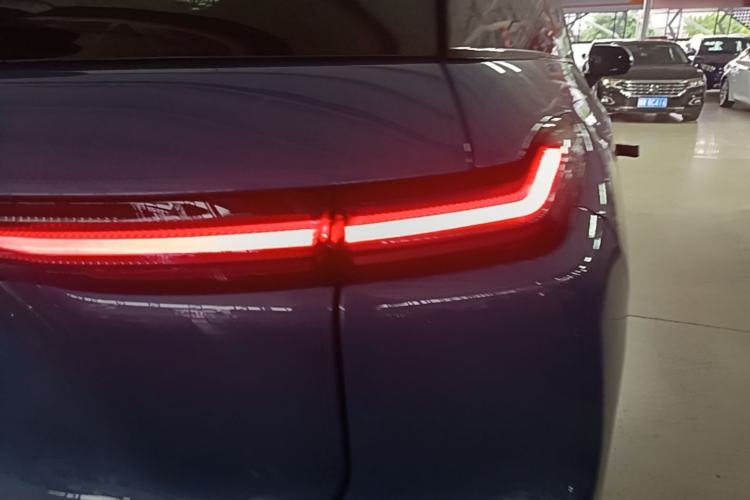 Used Nio ES7 2022 100kWh First Edition Right Rear Taillight