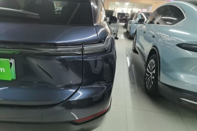 Used Nio ES7 2022 75 kWh Right Rear Taillight
