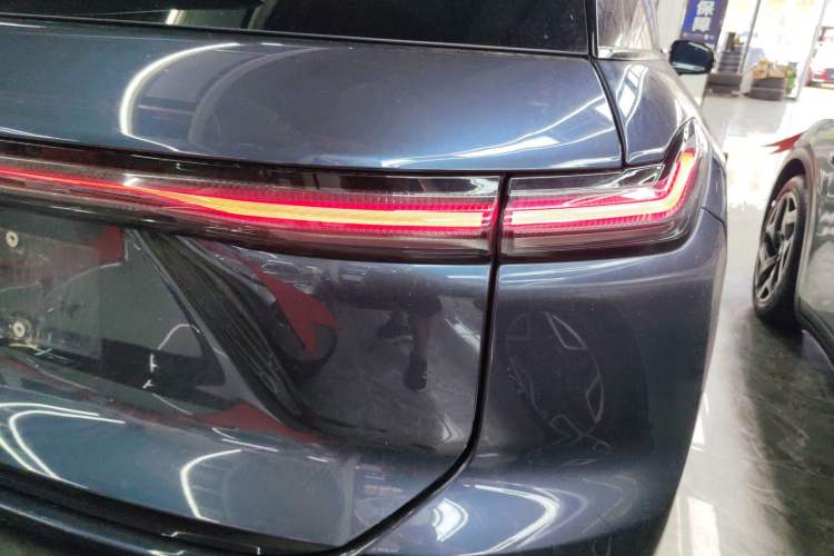 Used Nio ES7 2022 100kWh First Edition Right Rear Taillight