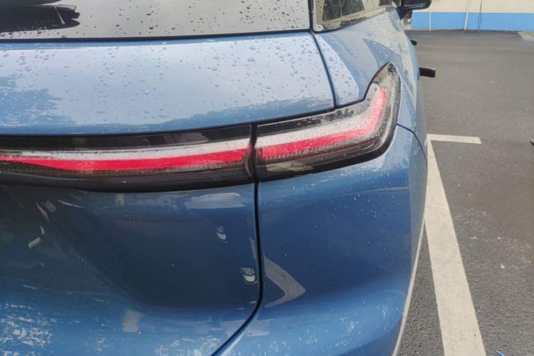 Used Nio ES7 2022 100kWh First Edition Right Rear Taillight