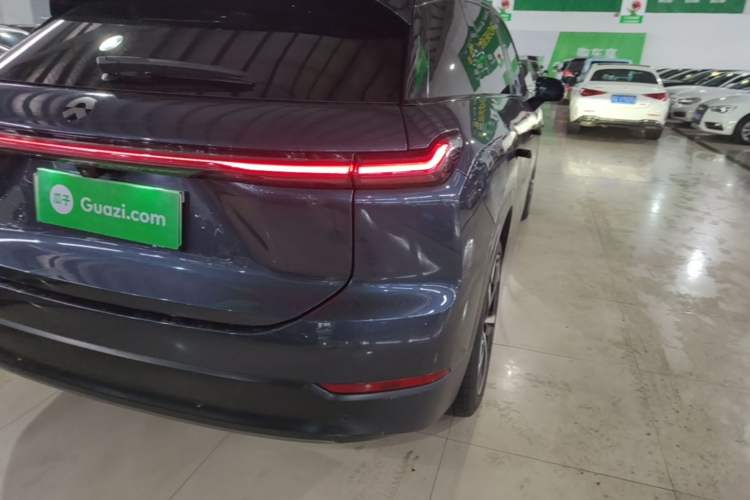 Used Nio ES7 2022 75 kWh Right Rear Taillight
