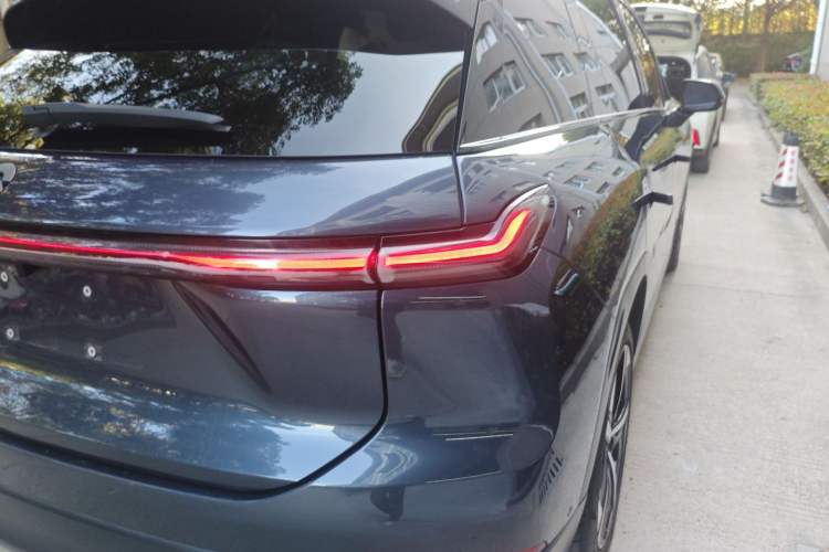 Used Nio ES7 2022 100kWh First Edition Right Rear Taillight