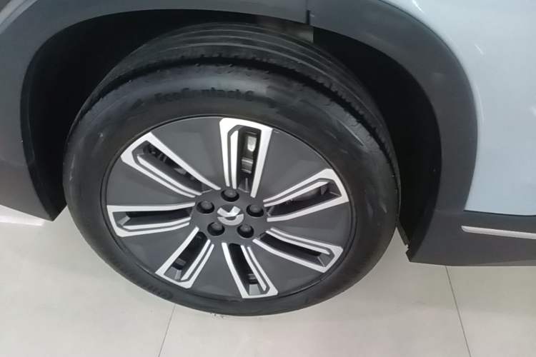 Used Nio ES7 2022 75 kWh Right Rear Wheel Hub