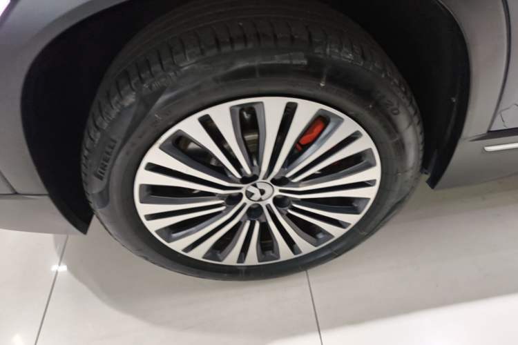 Used Nio ES7 2022 75 kWh Right Rear Wheel Hub