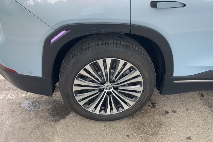 Used Nio ES7 2022 75 kWh Right Rear Wheel Hub