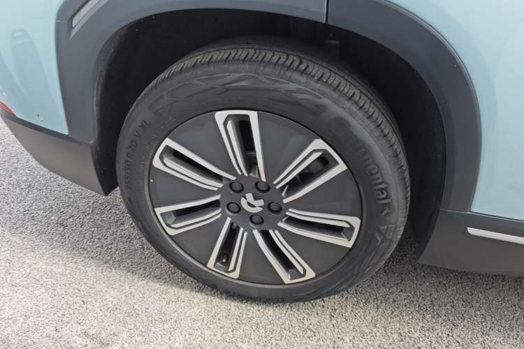 Used Nio ES7 2022 75 kWh Right Rear Wheel Hub