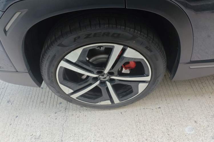 Used Nio ES7 2022 100kWh First Edition Right Rear Wheel Hub