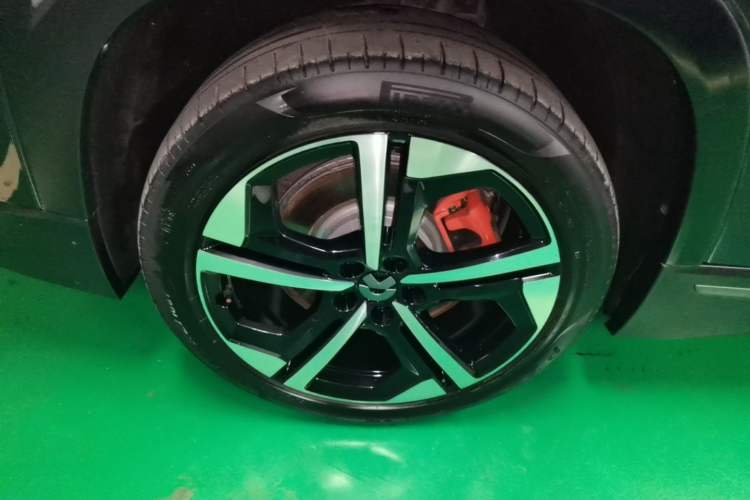 Used Nio ES7 2022 100kWh First Edition Right Rear Wheel Hub