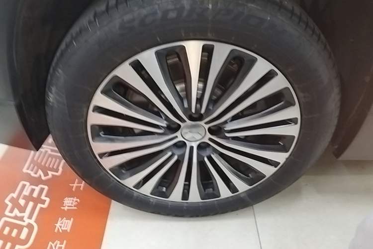 Used Nio ES7 2022 75 kWh Right Rear Wheel Hub