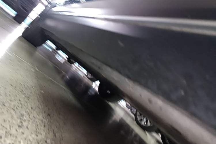 Used Nio ES7 2022 100kWh First Edition Right Side Sill