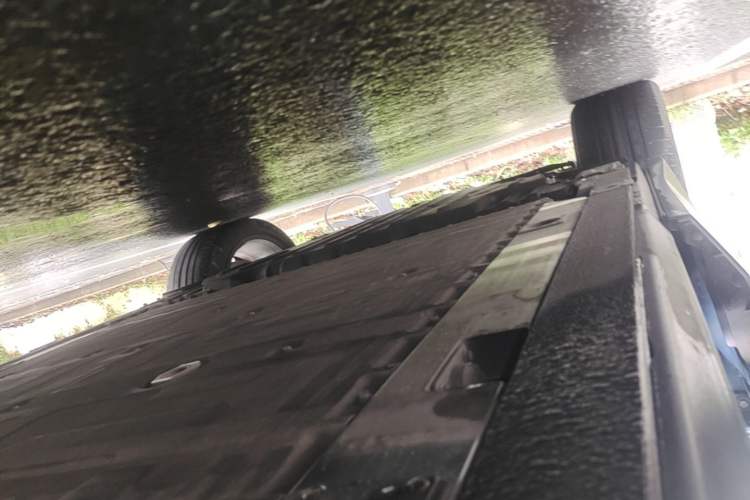 Used Nio ES7 2022 100kWh First Edition Right Side Sill
