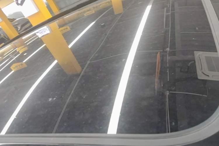 Used Nio ES7 2022 75 kWh Roof